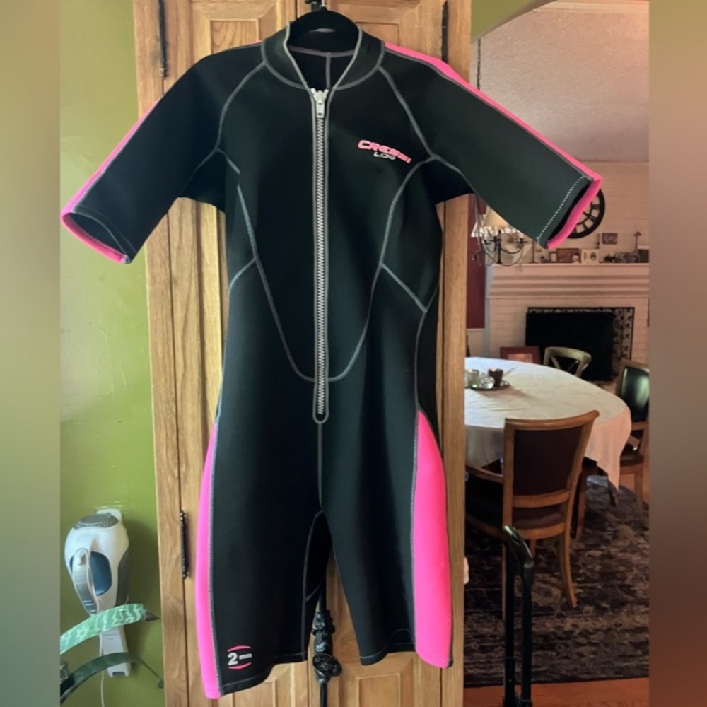 Women’s Shorty Wetsuit